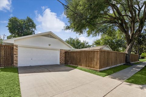 Tiny photo for 2203 Lamonte Lane, Houston, TX 77018 (MLS # 61970715)