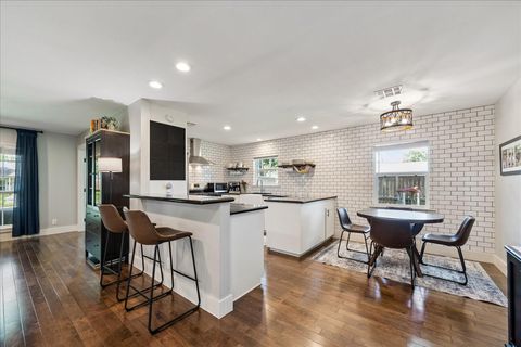 Tiny photo for 2203 Lamonte Lane, Houston, TX 77018 (MLS # 61970715)