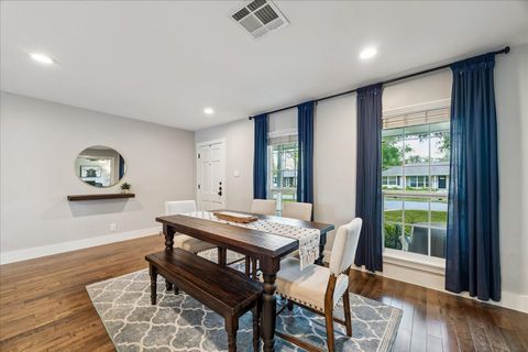 Tiny photo for 2203 Lamonte Lane, Houston, TX 77018 (MLS # 61970715)