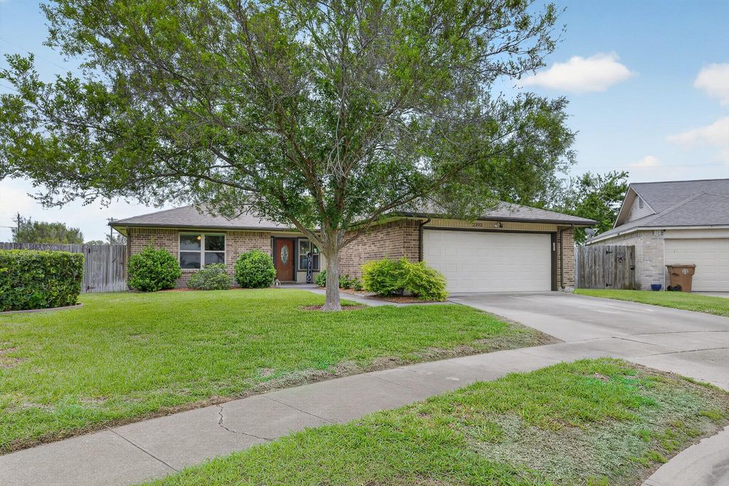 Photo of 2302 Holiday Lane, Corpus Christi, TX 78414 (MLS # 50497035)