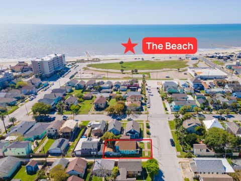 Photo of 2314 34th Street, Galveston, TX 77550 (MLS # 96352805)