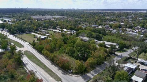 Photo of 6011 Killough Street, Houston, TX 77086 (MLS # 55137972)
