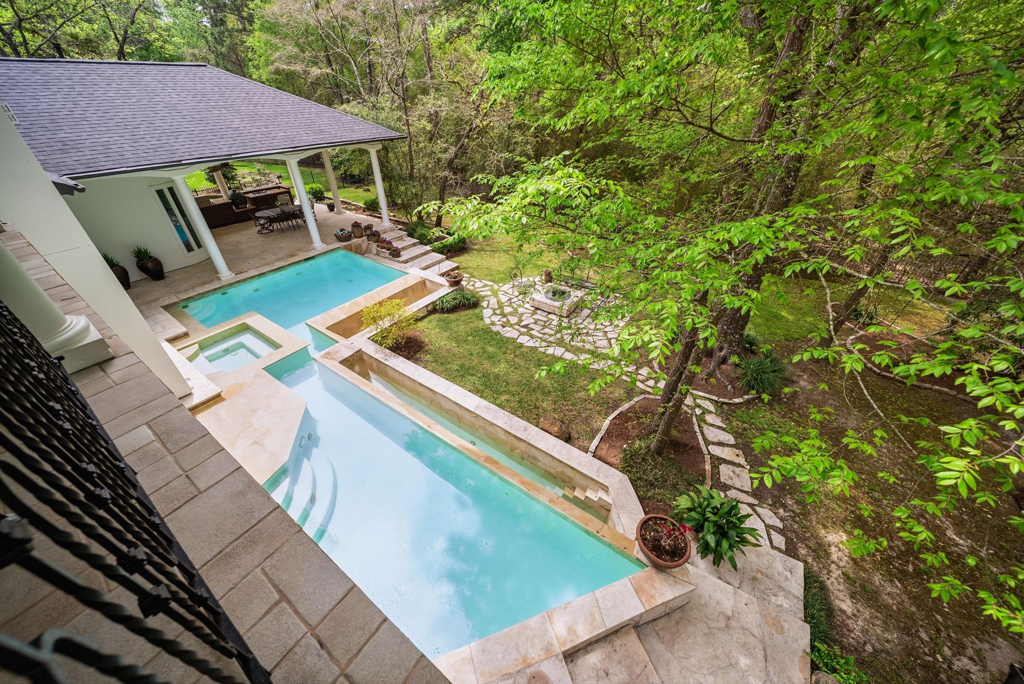 55 Benton Woods Circle