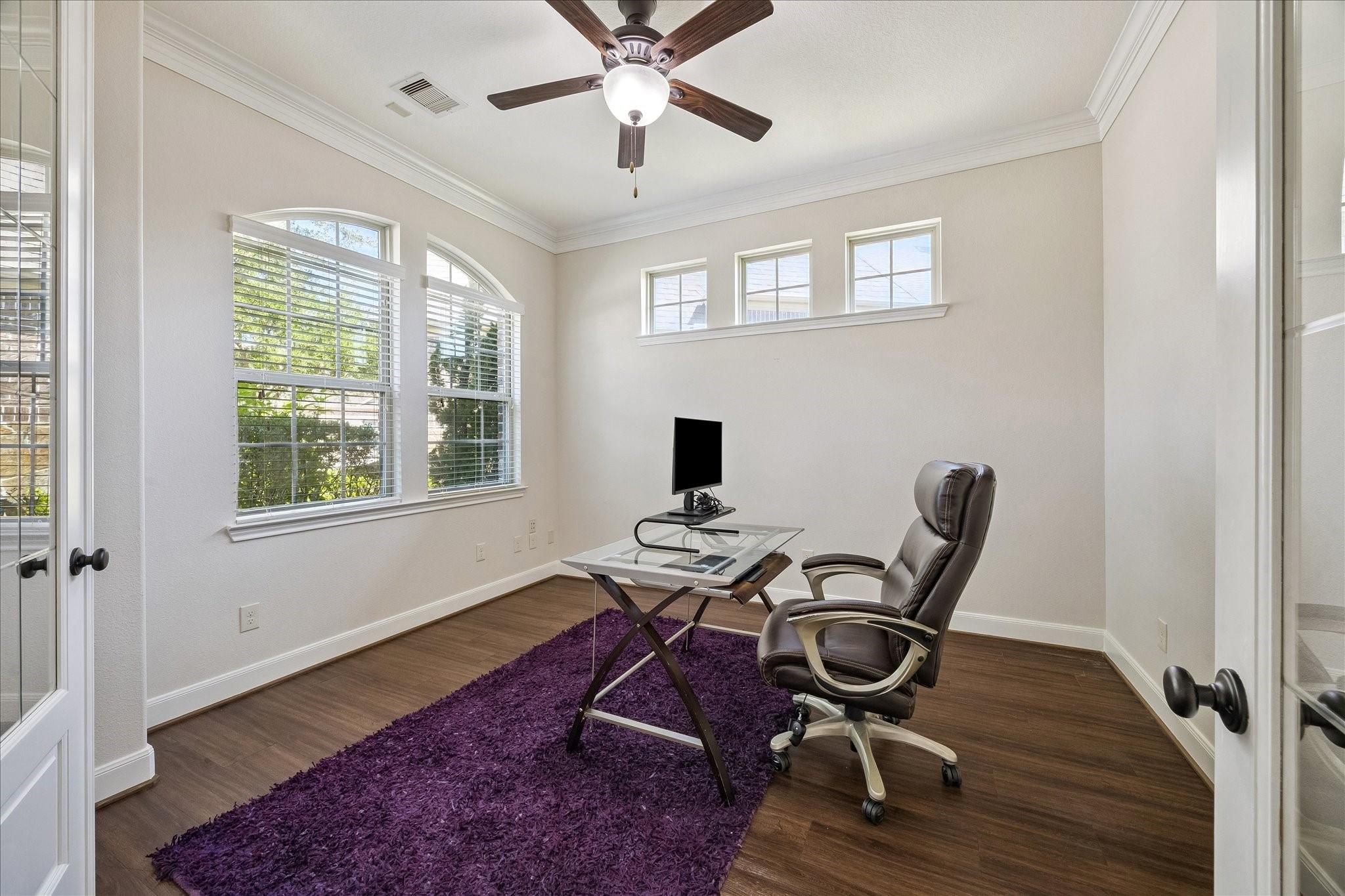 8803 Purdy Crescent Trail