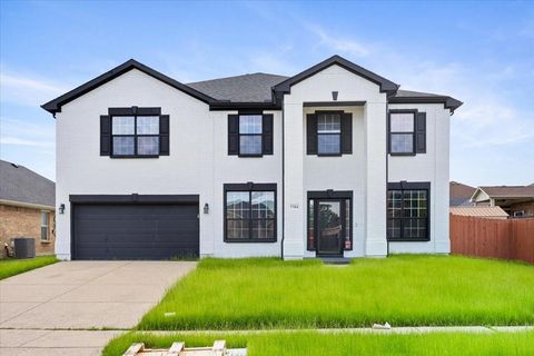 Photo of 7704 Labrador Drive, Arlington, TX 76002 (MLS # 9211405)
