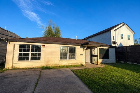 Photo of 4116 Castor Street, Houston, TX 77022 (MLS # 64920668)