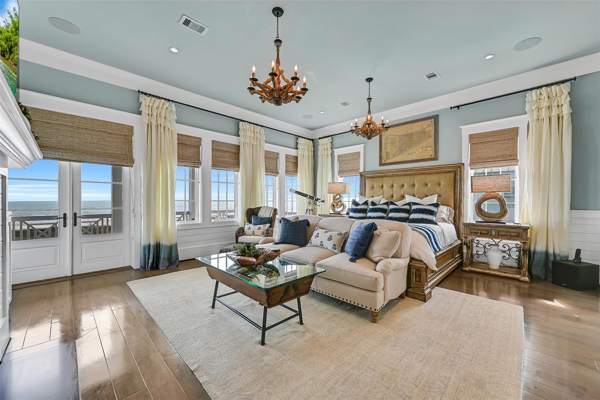 Galveston, Texas, 77550, United States, 5 Bedrooms Bedrooms, ,6 BathroomsBathrooms,Residential,Active,2027071
