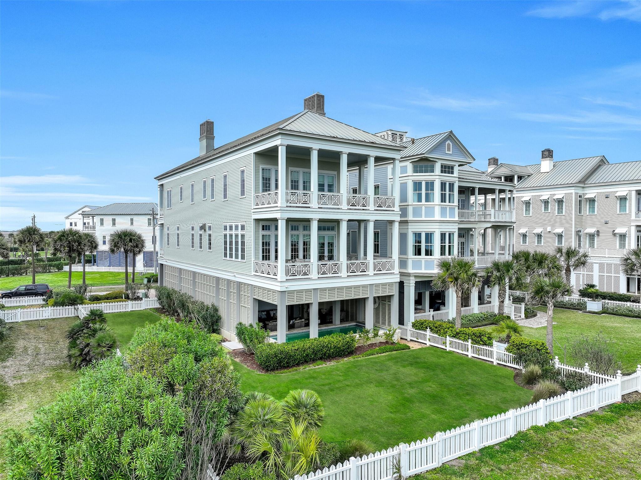 Galveston, Texas, 77550, United States, 5 Bedrooms Bedrooms, ,6 BathroomsBathrooms,Residential,Active,2027071