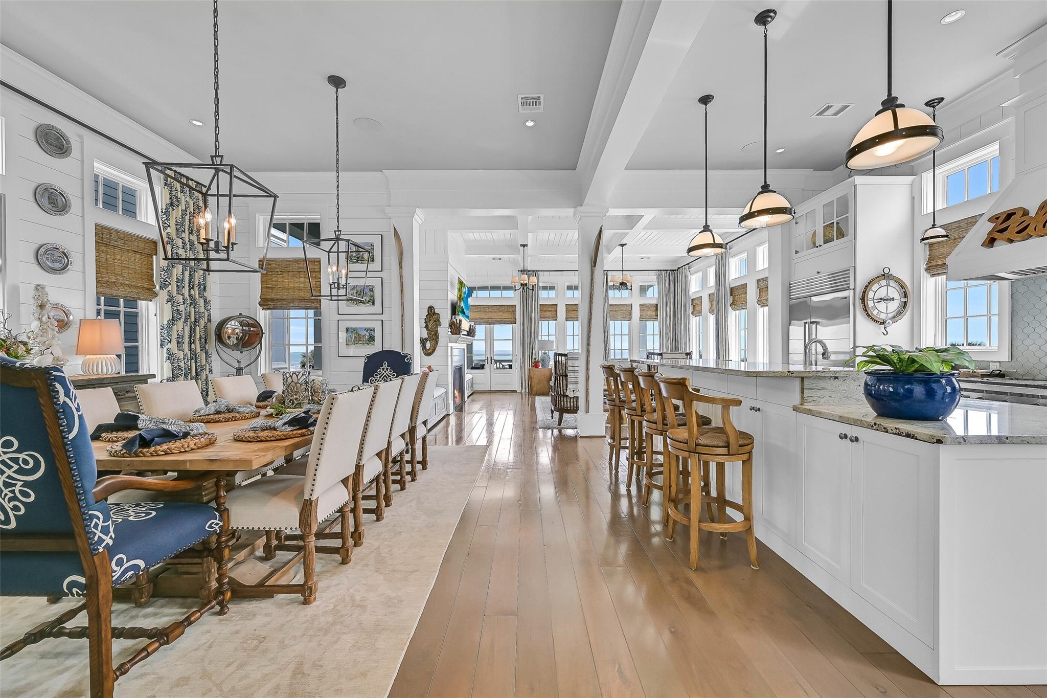 Galveston, Texas, 77550, United States, 5 Bedrooms Bedrooms, ,6 BathroomsBathrooms,Residential,Active,2027071