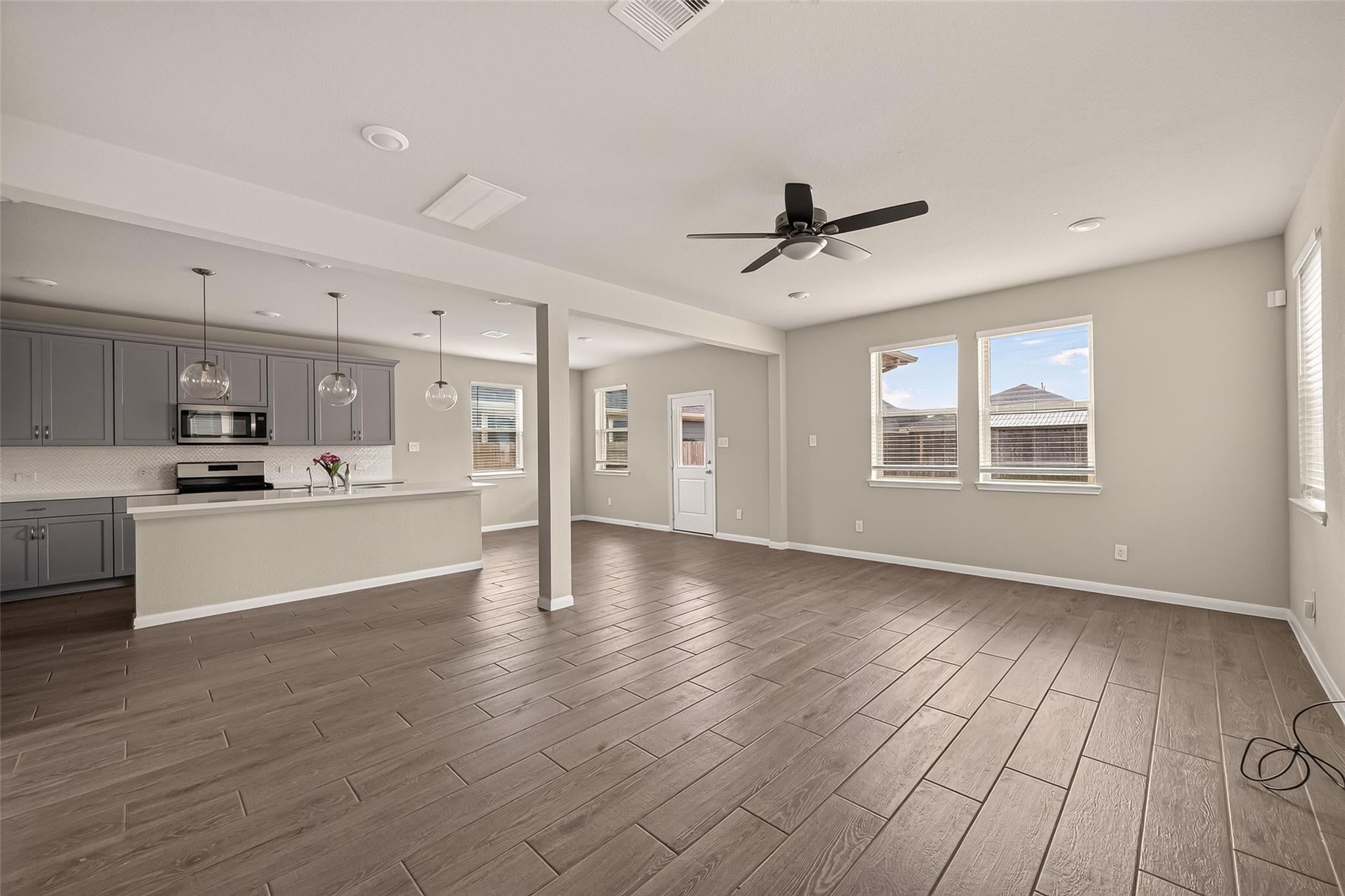 5130 Bluebird Song Lane