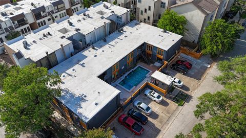 Photo of 2703 Mason Street #16, Houston, TX 77006 (MLS # 56259310)