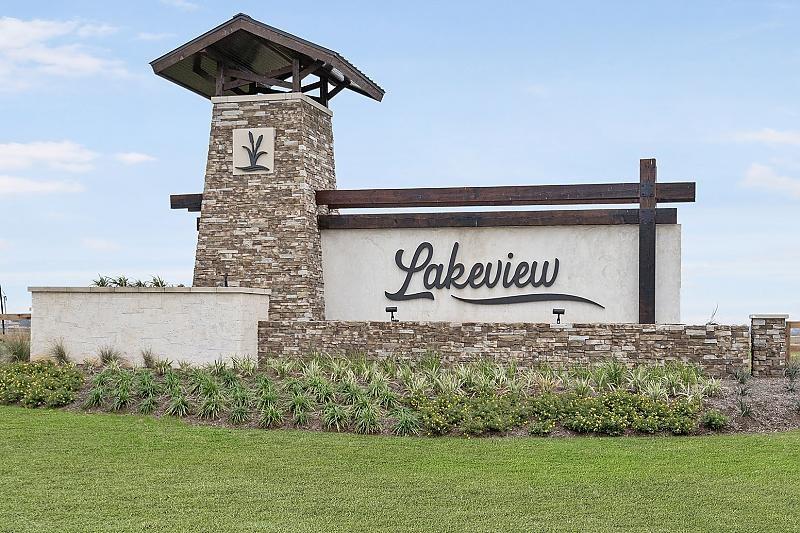 1031 Lake Breeze Drive