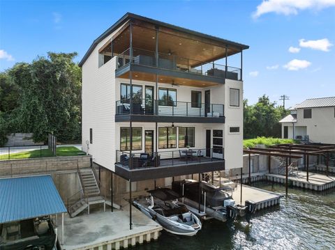 Photo of 946 Euel Moore Dr Dr, Kingsland, TX 78639 (MLS # 96494512)