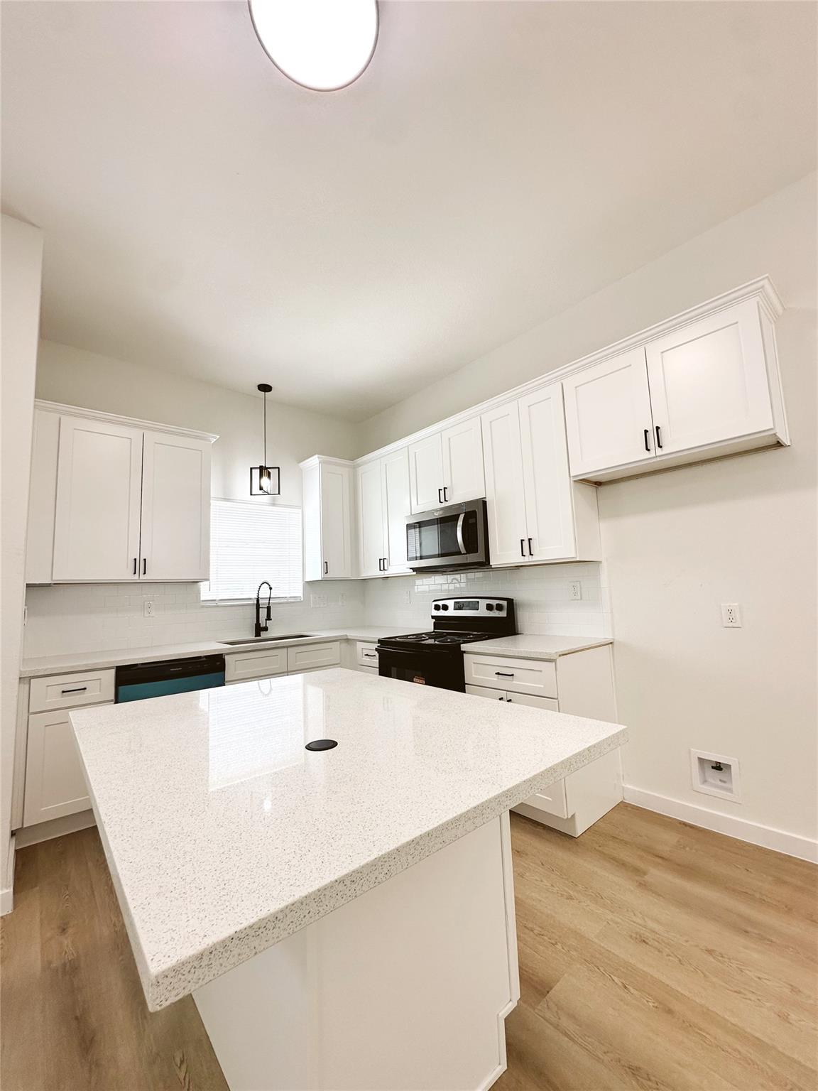 9709 & 9711 Pelsey Street