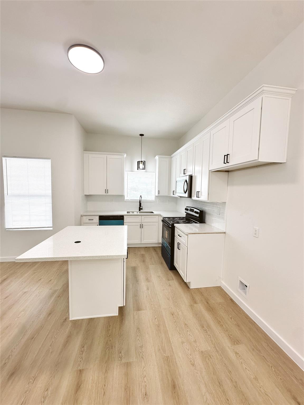 9709 & 9711 Pelsey Street