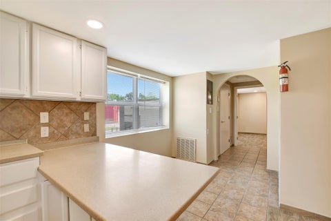 Photo of 7900 Lane Street #B, Houston, TX 77029 (MLS # 87022643)