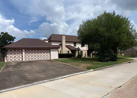 Photo of 5927 Bent Tree Court, Humble, TX 77346 (MLS # 86726622)