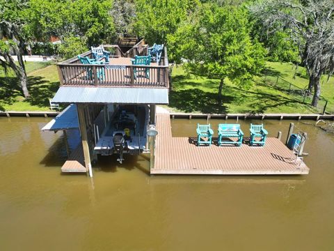 1225 Private Road 652 Sargent TX 77414