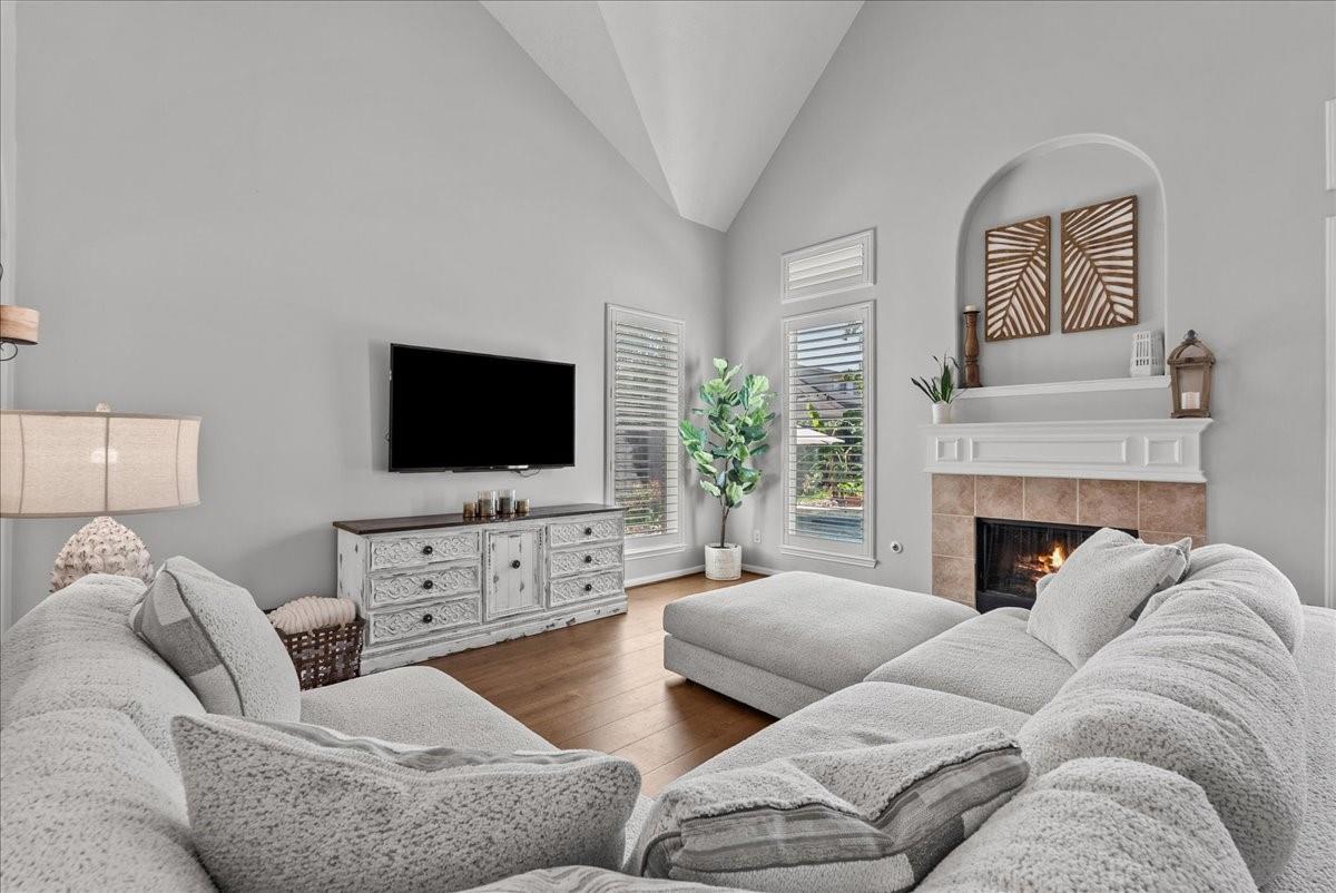 926 Mystic Village Lane