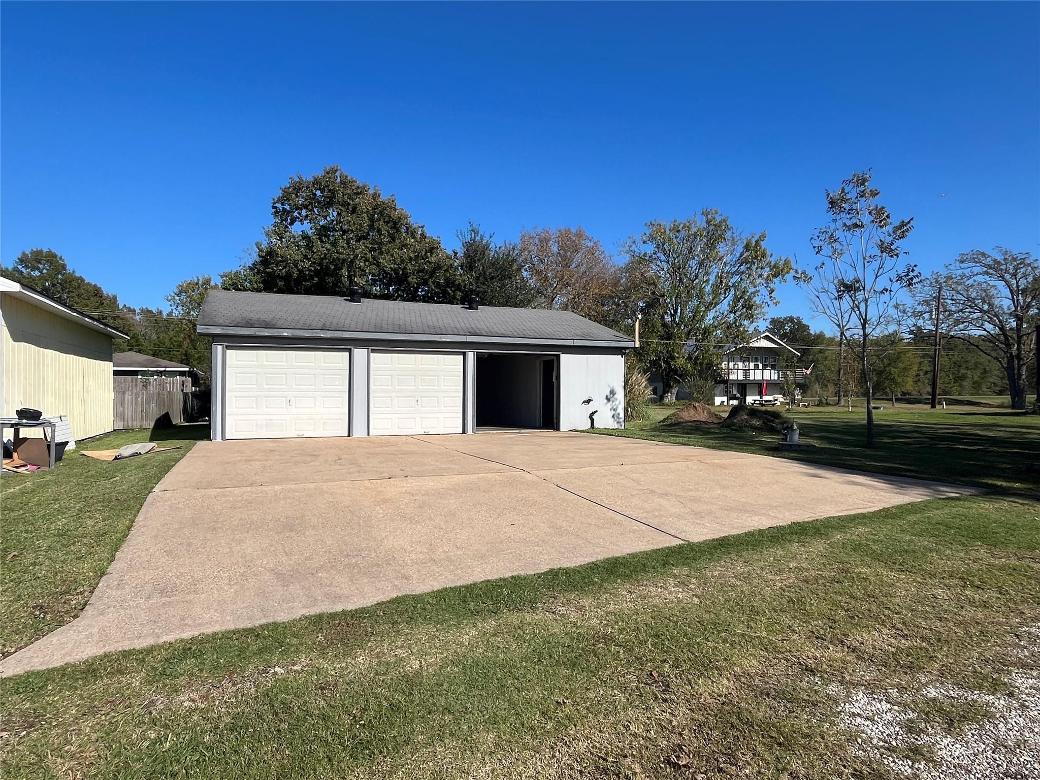 7996 Farm To Market Road 3126