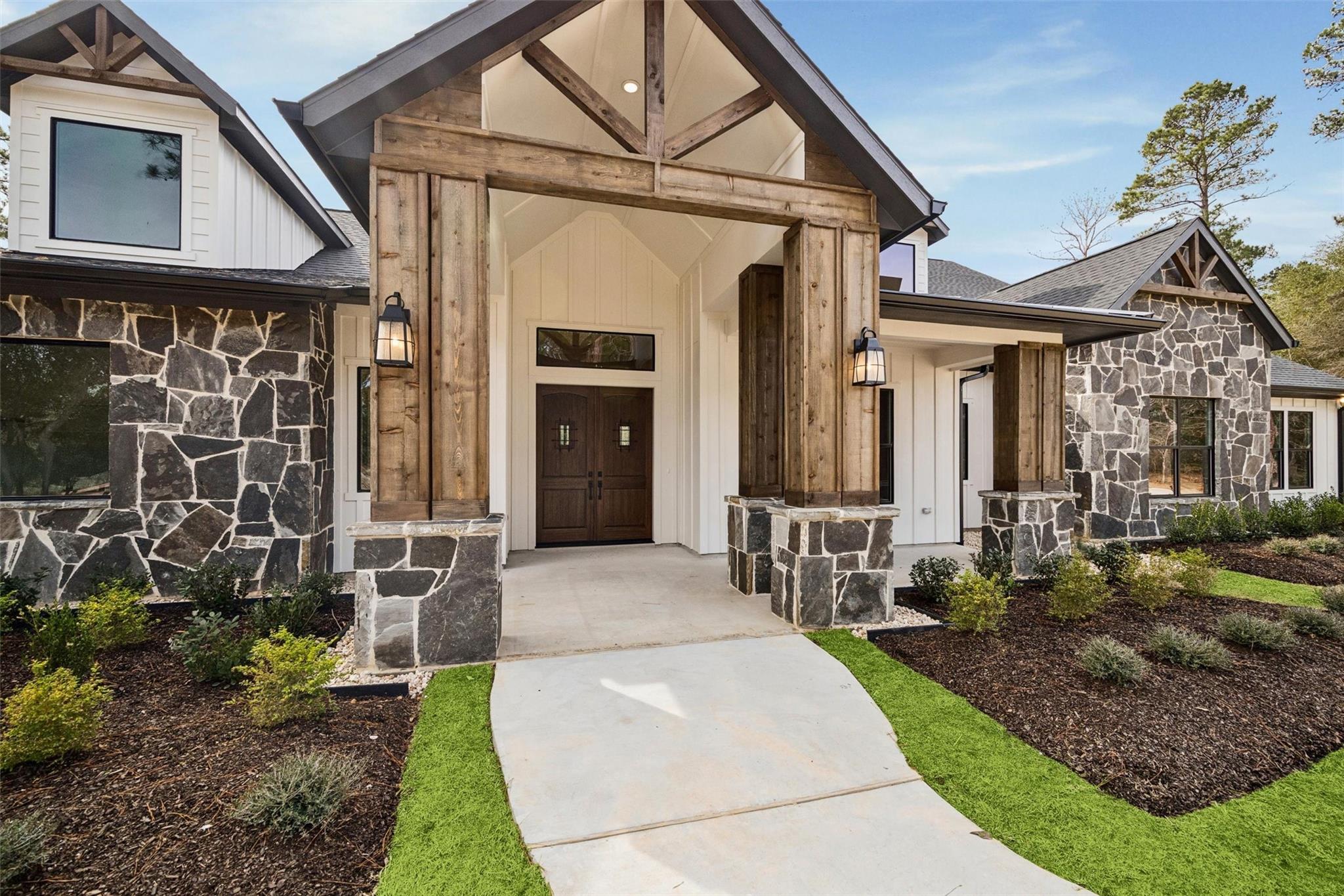 9516 Cedar Bend