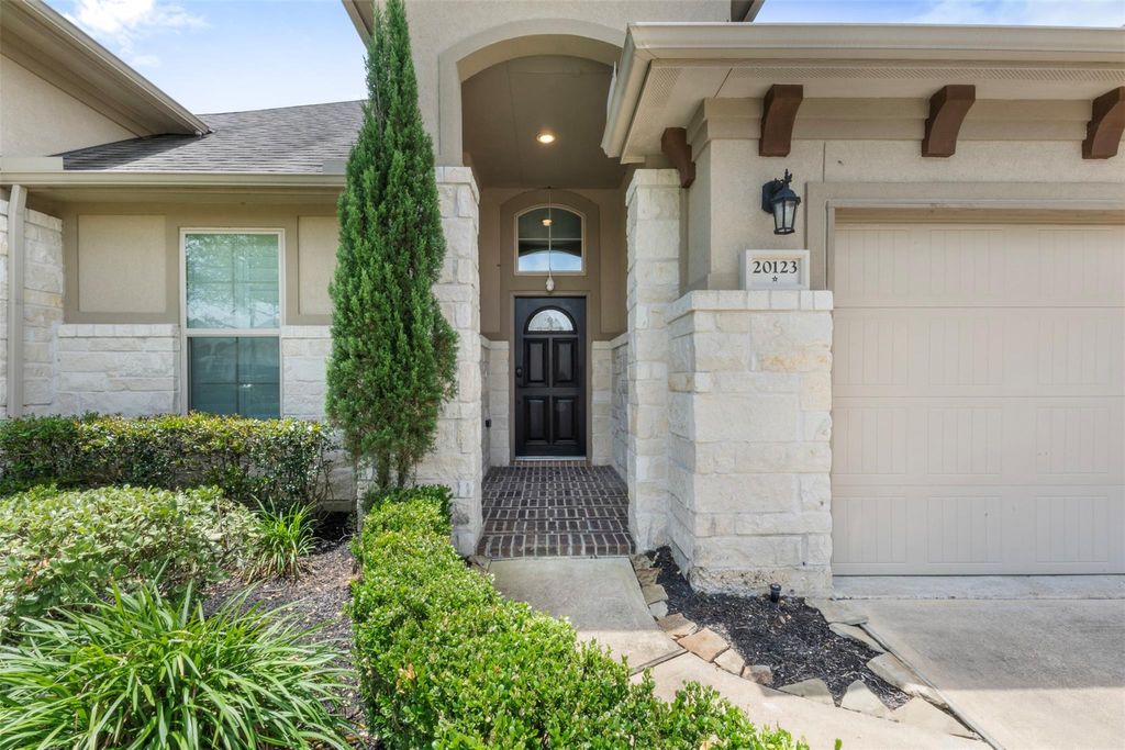 Photo of 20123 Cascading Falls Boulevard, Cypress, TX 77433 (MLS # 60546894)