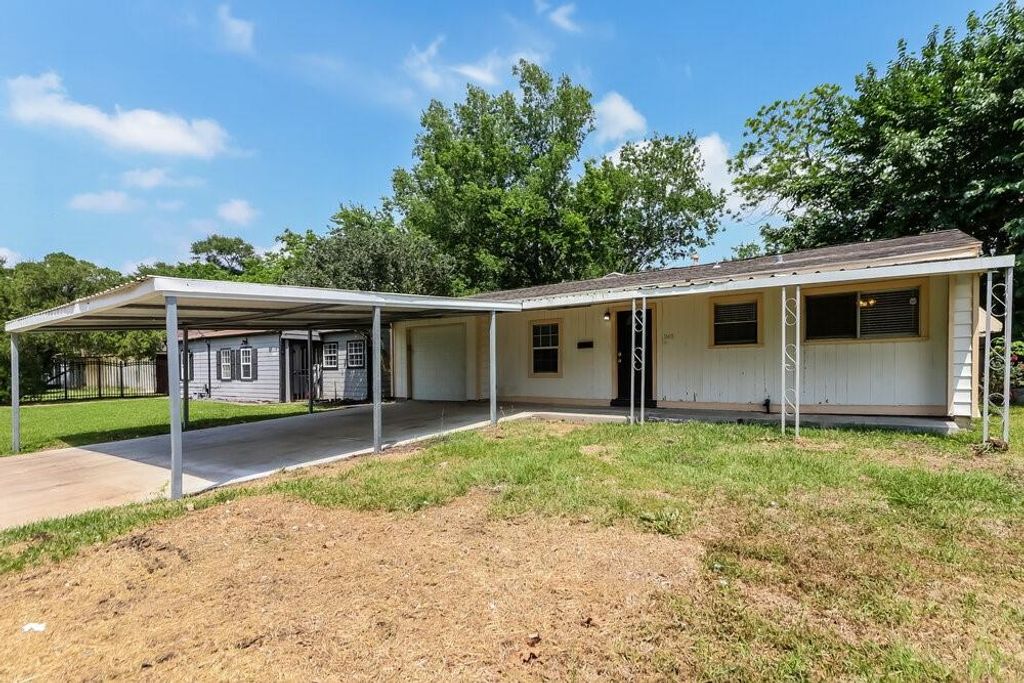 Photo of 11611 Duane Street, Houston, TX 77047 (MLS # 93664333)