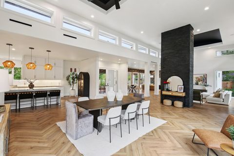 Photo of 14103 Carolcrest Circle, Houston, TX 77079 (MLS # 25649724)