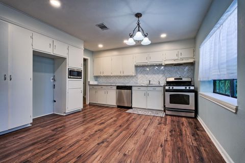 Tiny photo for 5907 Nancy Ann Street, Houston, TX 77009 (MLS # 19763062)