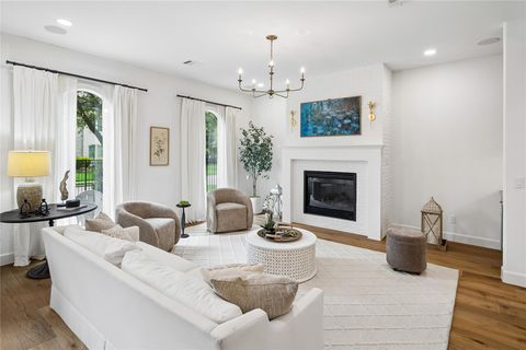 Photo of 2031 Sheridan Street #A, Houston, TX 77030 (MLS # 55418405)