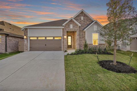 Photo of 29323 Meadowcreek Hill Drive, Waller, TX 77484 (MLS # 32459873)