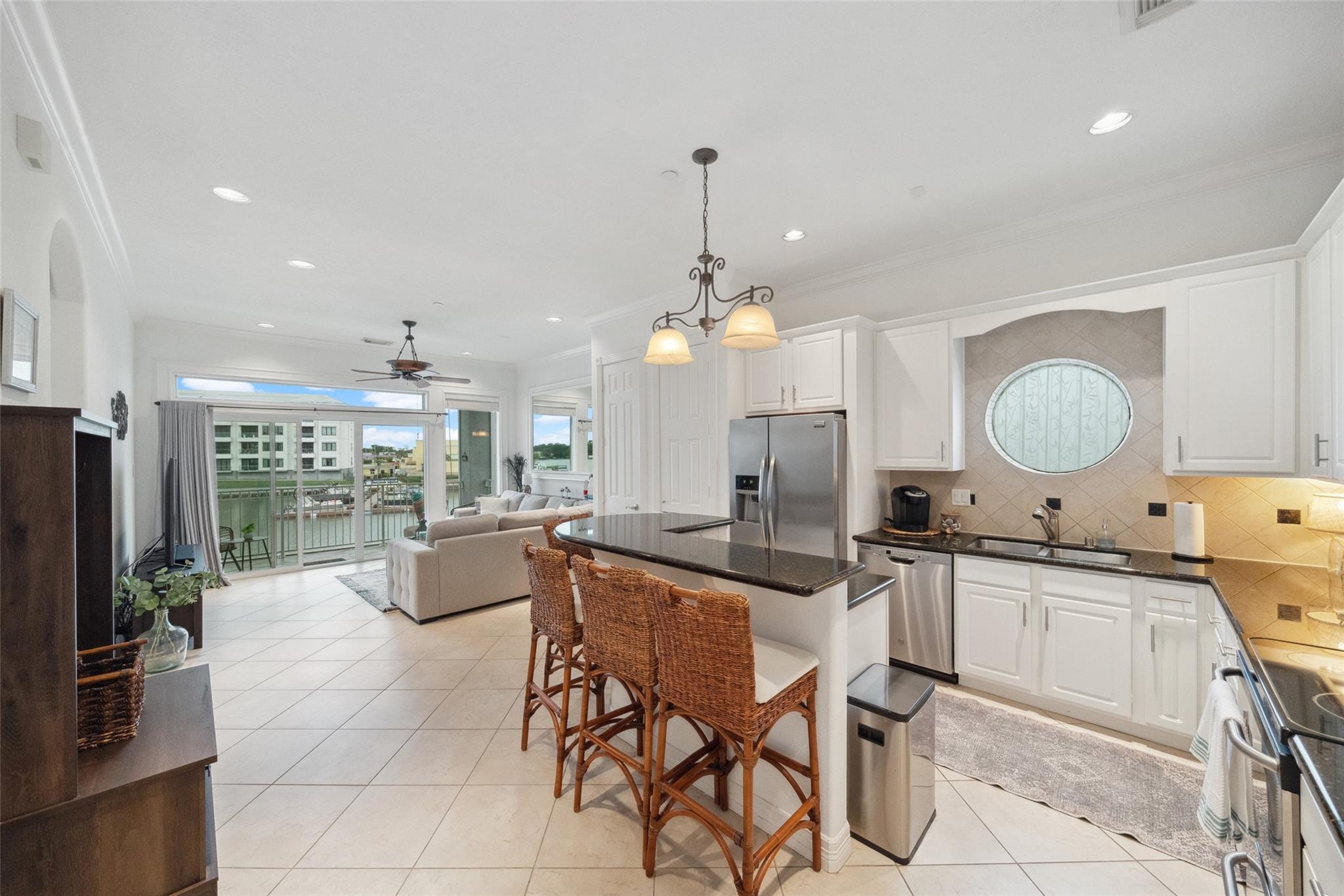 168 Lake Point Boulevard D204