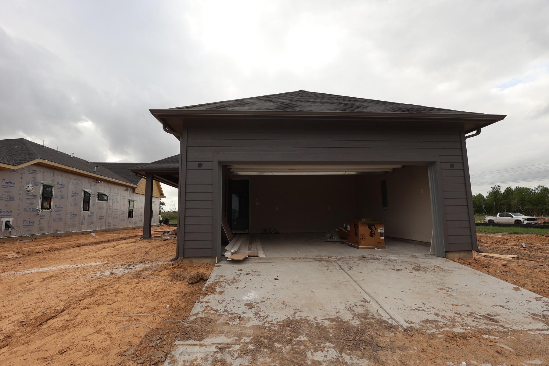2714 Cottage Park Drive
