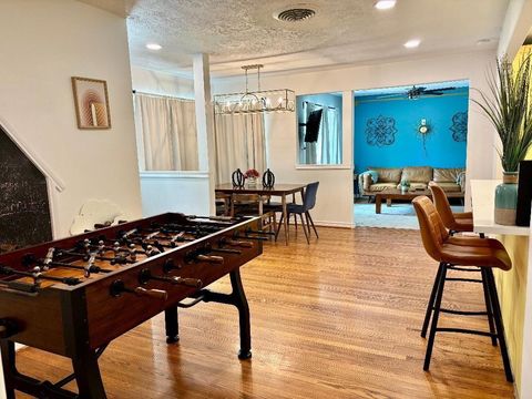 Photo of 2306 Hialeah Drive, Houston, TX 77018 (MLS # 52442445)