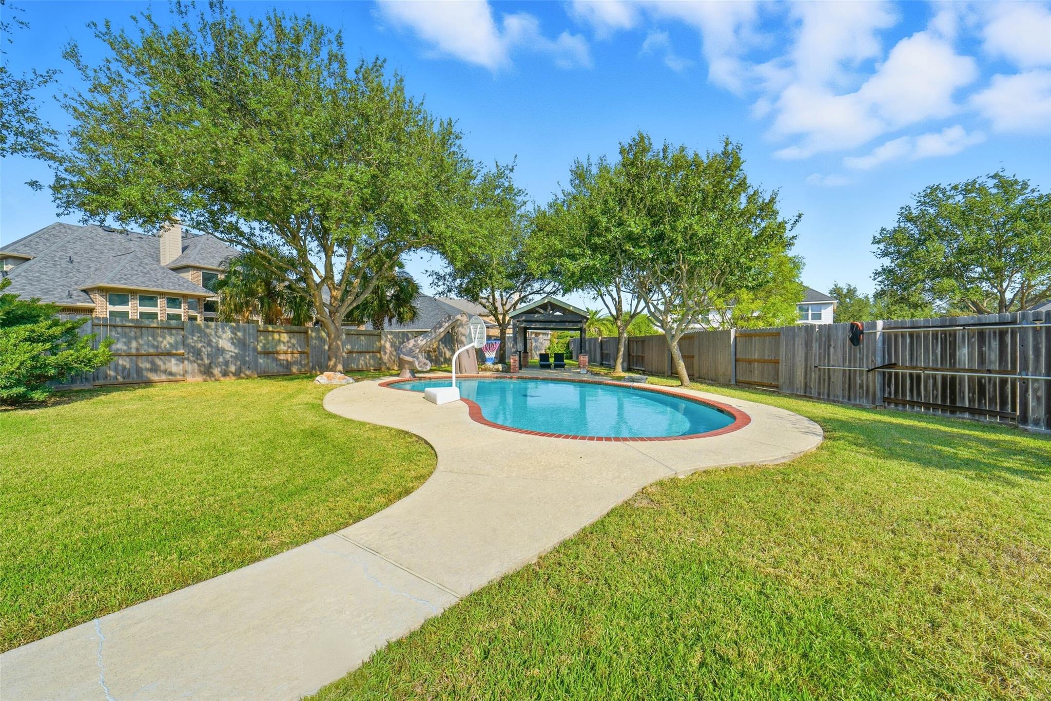 28514 Rock Wren Court