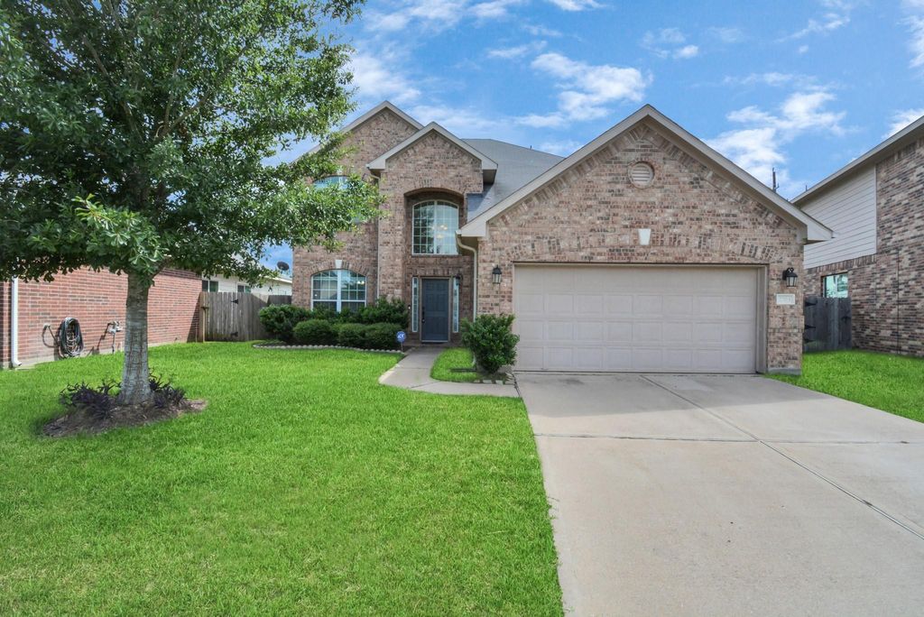 Photo of 2703 Lakecrest River Drive, Katy, TX 77493 (MLS # 22285120)
