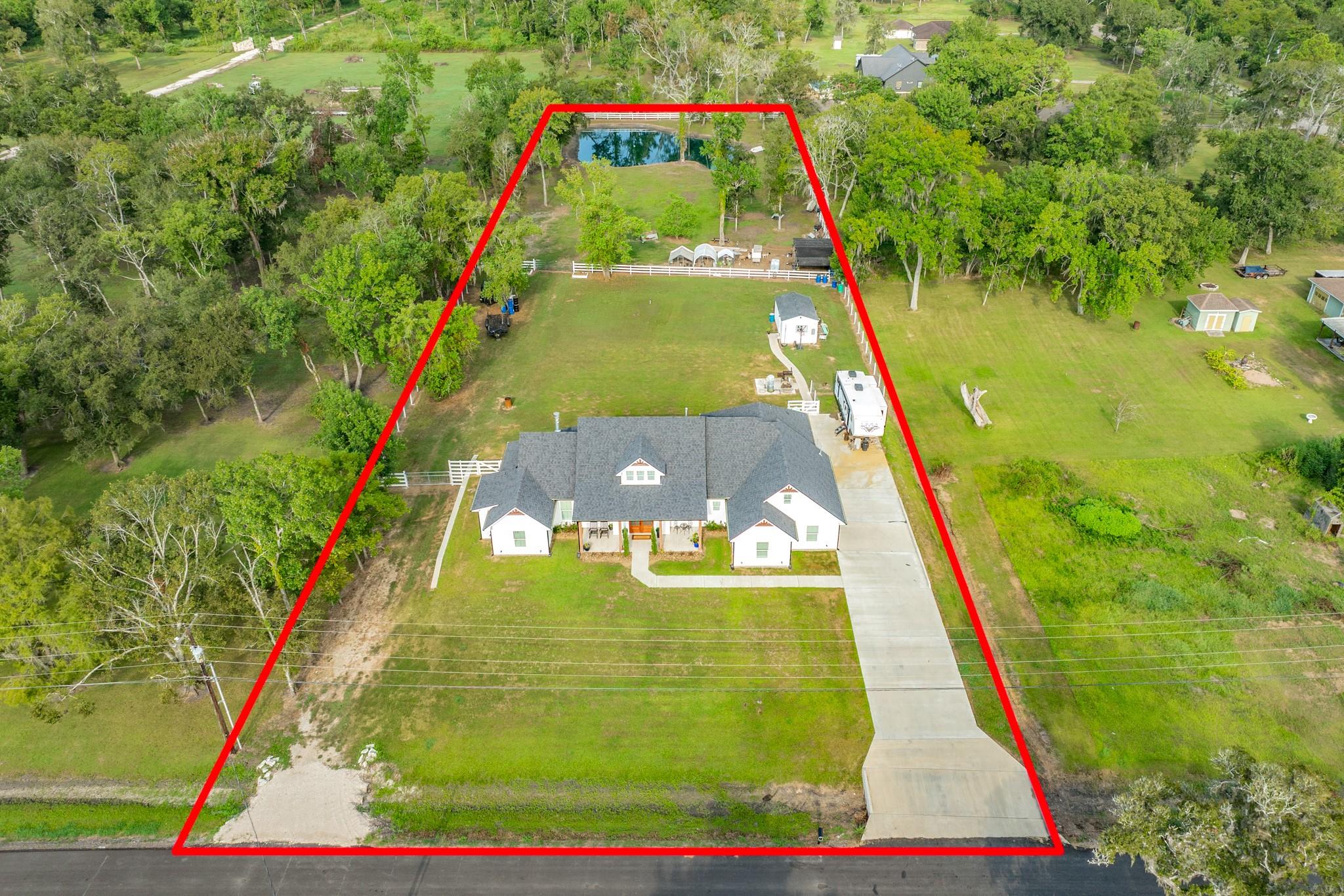 206 Black Oak Dr