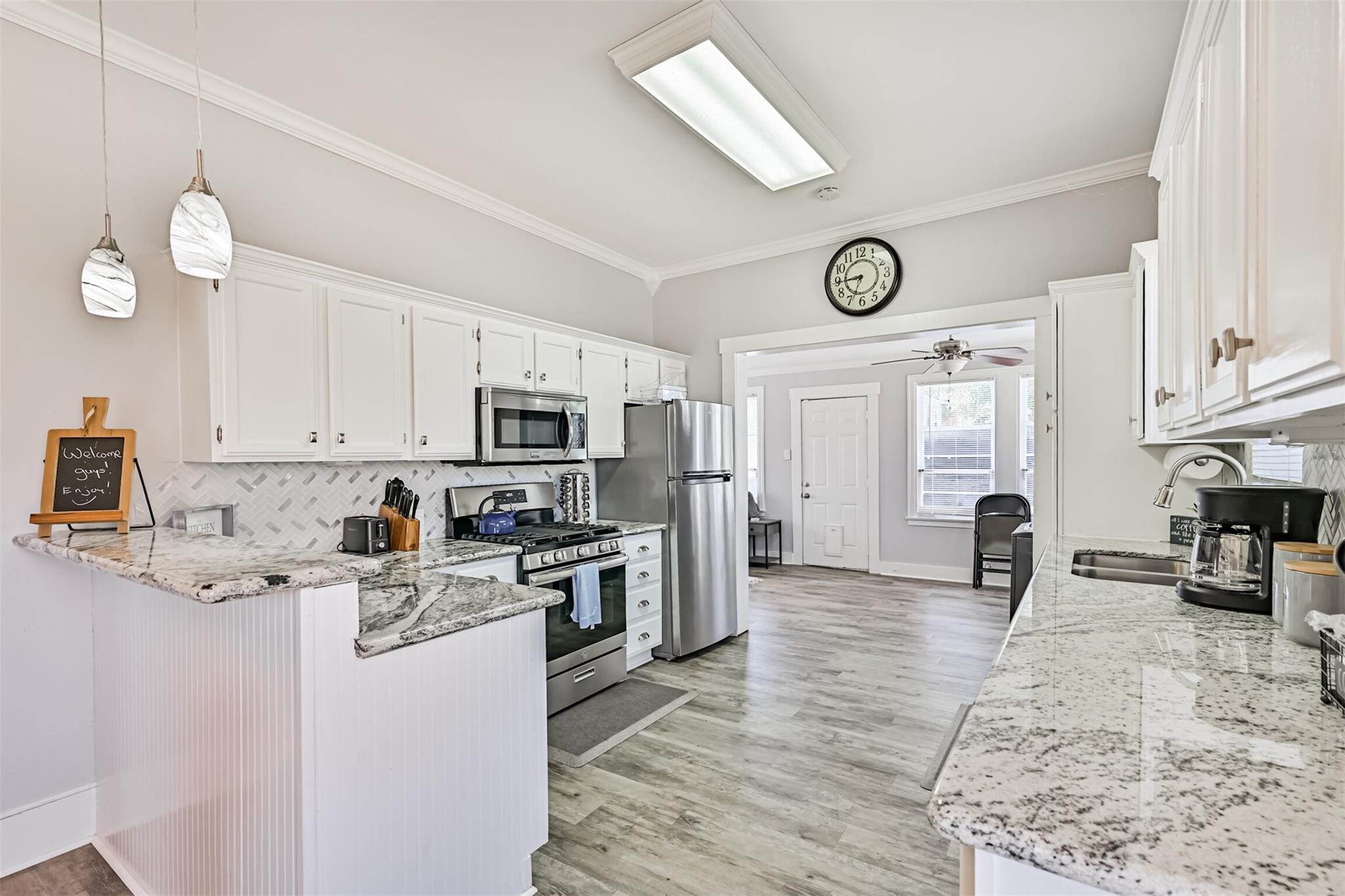 Galveston, Texas 77550, United States, 2 Bedrooms Bedrooms, ,1 BathroomBathrooms,Residential,Active,229316