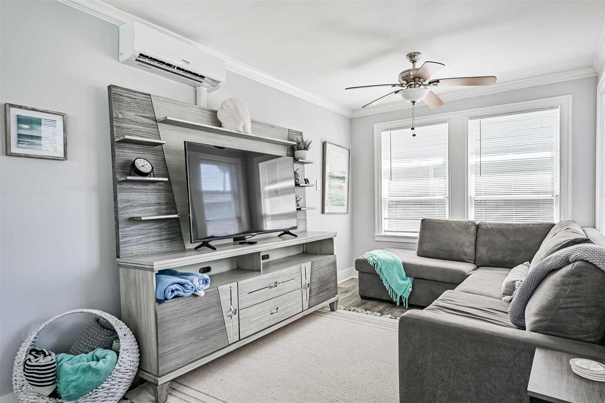 Galveston, Texas 77550, United States, 2 Bedrooms Bedrooms, ,1 BathroomBathrooms,Residential,Active,229316