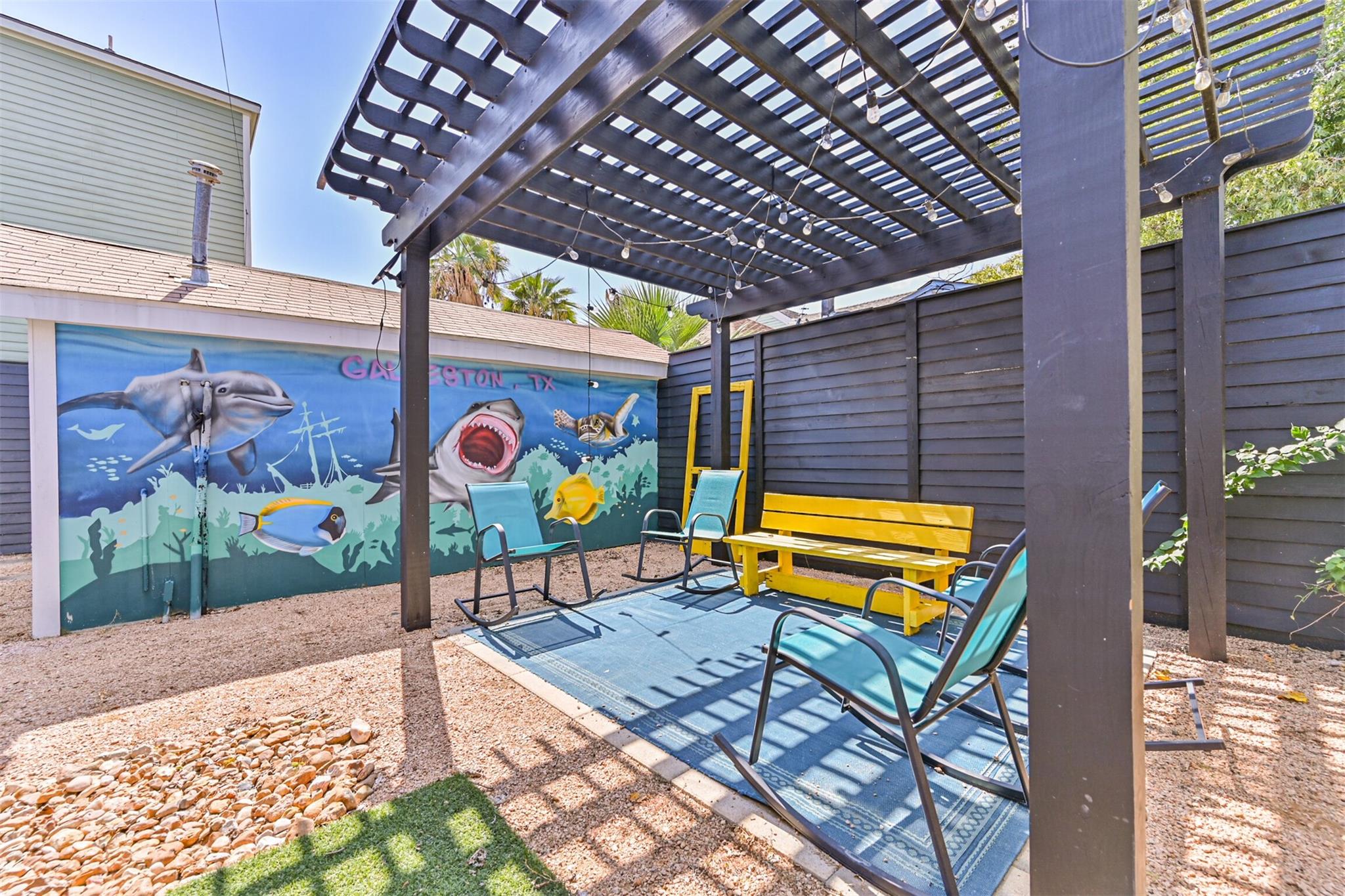 Galveston, Texas 77550, United States, 2 Bedrooms Bedrooms, ,1 BathroomBathrooms,Residential,Active,229316