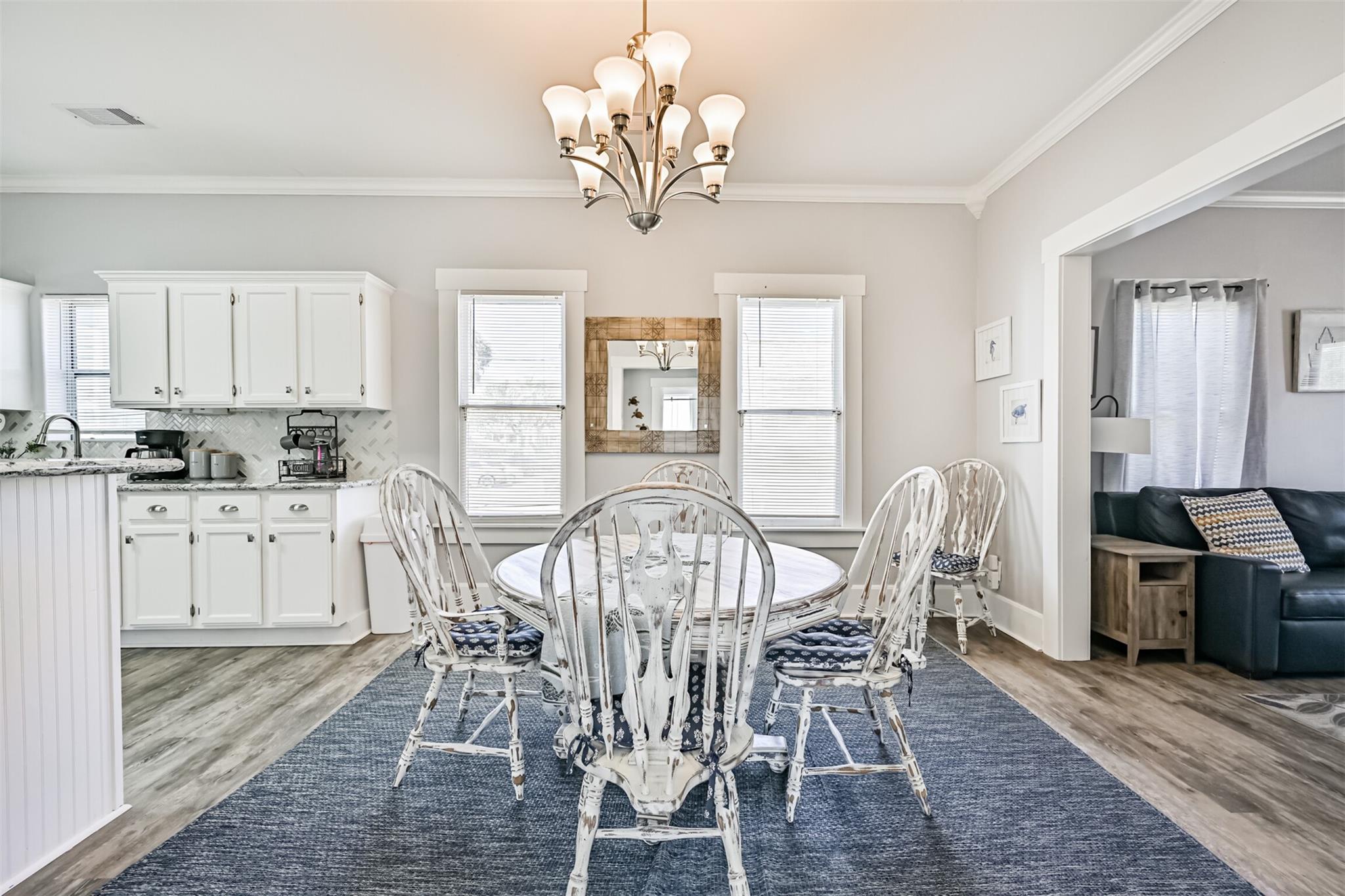 Galveston, Texas 77550, United States, 2 Bedrooms Bedrooms, ,1 BathroomBathrooms,Residential,Active,229316