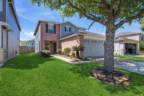 Photo of 6615 Green Pear Lane, Houston, TX 77049 (MLS # 40155673)