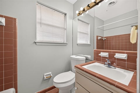 Tiny photo for 7415 Troulon Drive, Houston, TX 77074 (MLS # 29391786)