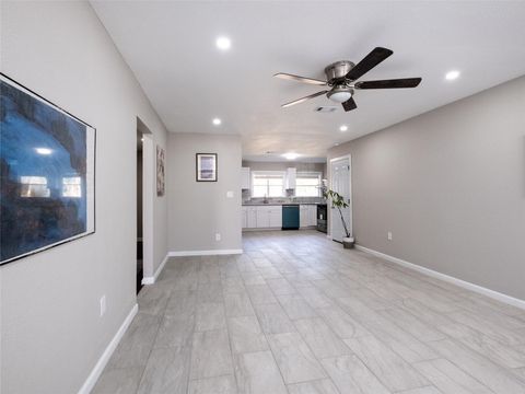 Photo of 3215 Soway Street, Houston, TX 77080 (MLS # 60405525)