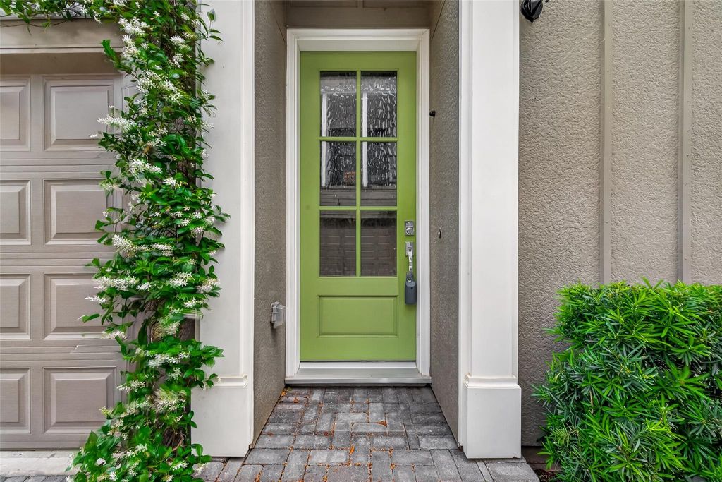 Photo of 2218 Lou Ellen Lane, Houston, TX 77018 (MLS # 66753999)