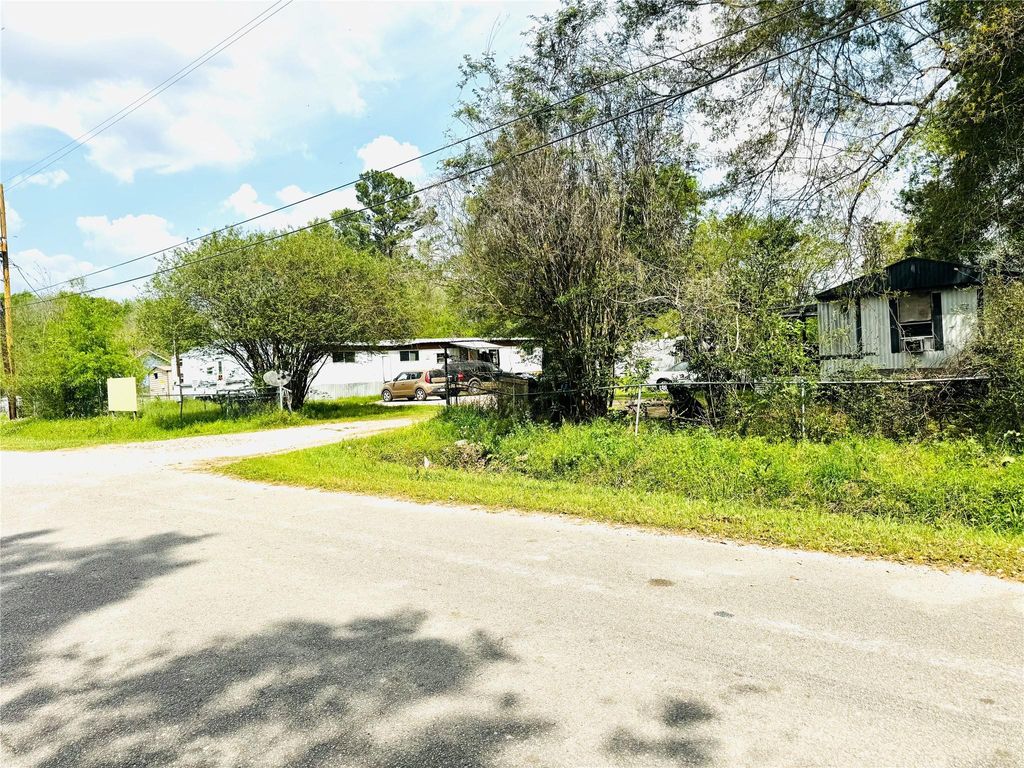 Photo of 23631 E Heritage Oaks Drive, Porter, TX 77365 (MLS # 50258202)