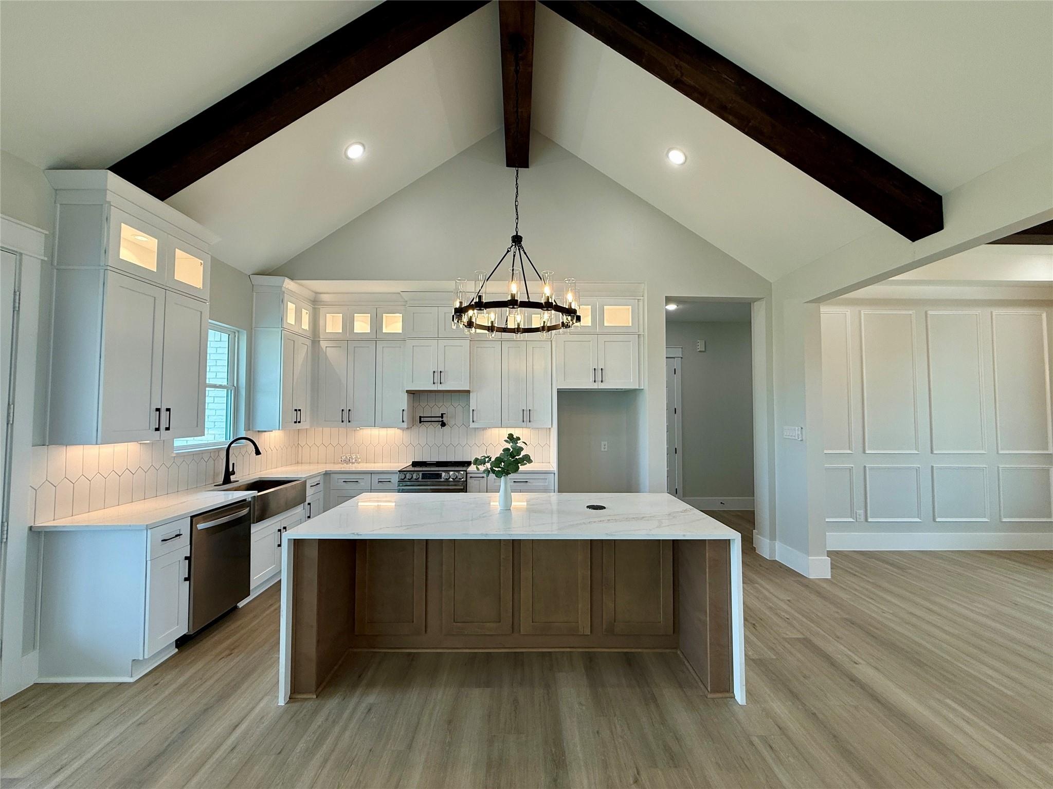 1208 Quarter Horse Trail