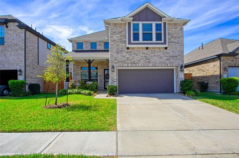 Homes For Sale - 15815 Glascorri Drive<br/> Humble, TX 77346