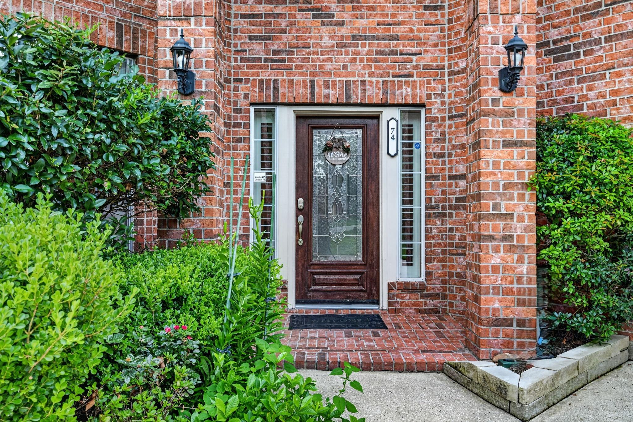 74 Oriel Oaks Circle