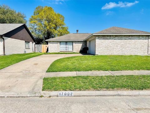 Photo of 17002 Dew Drop Lane, Houston, TX 77095 (MLS # 25578133)